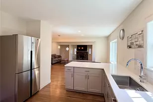 557 S University Blvd, Denver, CO 80209 - Photo 8