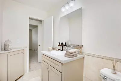 11821 E Cornell Circle, Aurora, CO 80014 - Photo 12
