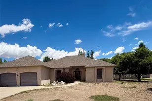 2 Wildwood Pl, Alamosa, CO 81101 - Photo 1