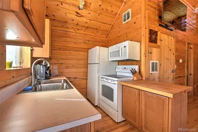2377 Stagestop Rd, Jefferson, CO 80456 - Photo 6