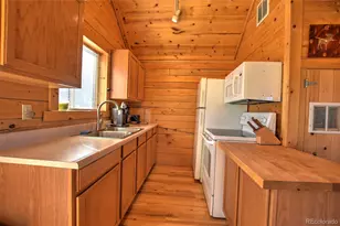 2377 Stagestop Rd, Jefferson, CO 80456 - Photo 8