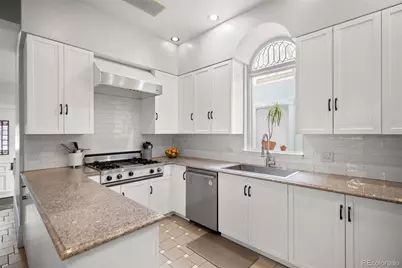 1632 Vine Street, Denver, CO 80206 - Photo 18