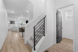 3878 N Riviera Ct, Aurora, CO 80019 - Photo 4