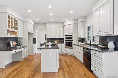 6761 Westwoods Circle, Arvada, CO 80007 - Photo 12