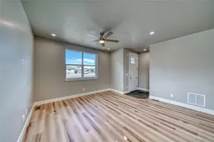 327 Palmer St, Salida, CO 81201 - Photo 8