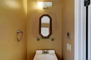 17796 E Mexico Dr, Aurora, CO 80017 - Photo 20