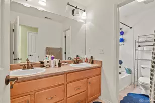 25583 E Frost Pl, Aurora, CO 80016 - Photo 30
