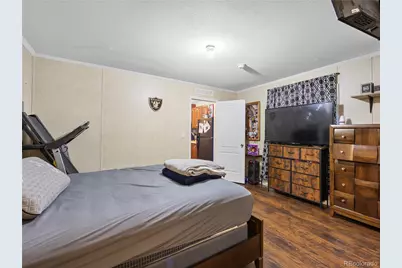 1666 Eisenhower Way, Aurora, CO 80011 - Photo 14