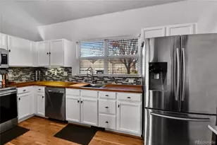 15555 E 40th Ave, Denver, CO 80239 - Photo 10