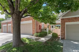 9873 Greensview Cir, Lone Tree, CO 80124 - Photo 2