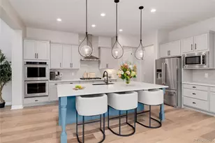 27500 E Lakeview Dr, Aurora, CO 80016 - Photo 16