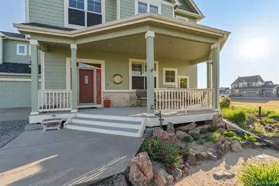 881 Kirby Court, Watkins, CO 80137 - Photo 8
