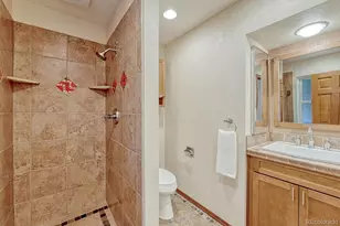 6904 E Villanova Pl, Denver, CO 80224 - Photo 28