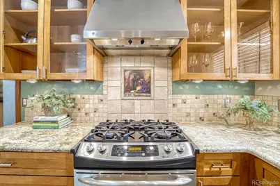 6904 E Villanova Place, Denver, CO 80224 - Photo 8