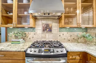 6904 E Villanova Pl, Denver, CO 80224 - Photo 8