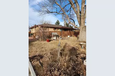 271 E Davies Avenue, Centennial, CO 80122 - Photo 2