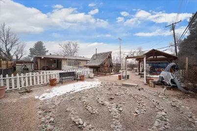 271 E Davies Avenue, Centennial, CO 80122 - Photo 4