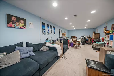 271 E Davies Avenue, Centennial, CO 80122 - Photo 22