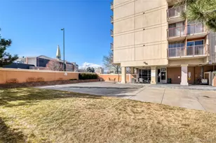 2225 Buchtel Blvd, Denver, CO 80210 - Photo 20