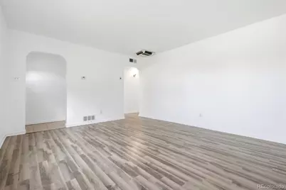 940 Ash Court, Thornton, CO 80229 - Photo 6