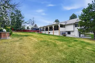 10 Glenridge Dr, Littleton, CO 80123 - Photo 42