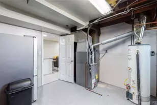 7020 Avrum Dr, Denver, CO 80221 - Photo 18