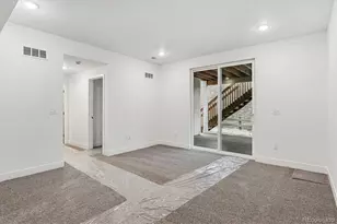 9124 Hayden Peak St, Englewood, CO 80112 - Photo 16