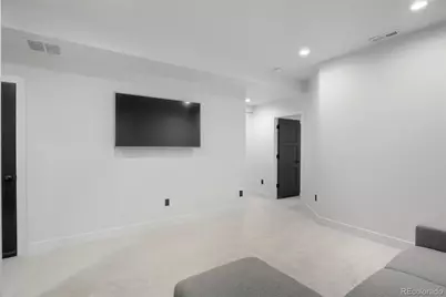 2071 S Grant Street, Denver, CO 80210 - Photo 20