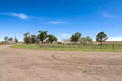 10545 Highway 14, Ault, CO 80610 - Photo 18