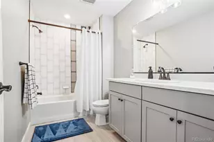 865 N Waterloo Cir, Aurora, CO 80018 - Photo 28
