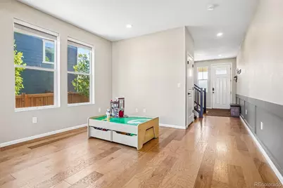 865 N Waterloo Circle, Aurora, CO 80018 - Photo 12