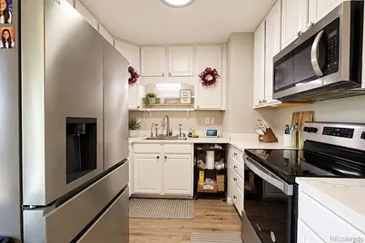 913 Cottonwood Court, Fort Lupton, CO 80621 - Photo 8