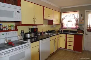 211 Morrison Ave, Rangely, CO 81648 - Photo 8