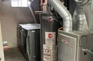 1445 W 101st Ave, Northglenn, CO 80260 - Photo 16