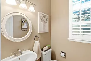 5555 E Briarwood Ave, Centennial, CO 80122 - Photo 10