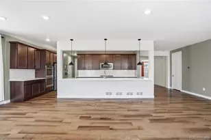 901 Sandstone Cir, Erie, CO 80516 - Photo 8