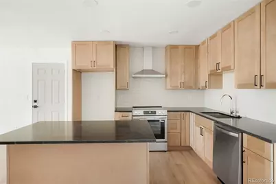 9457 W Hamilton Drive, Lakewood, CO 80227 - Photo 6