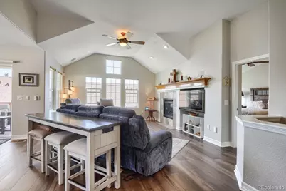 7560 S Biloxi Court, Aurora, CO 80016 - Photo 4