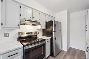 3141 S Tamarac Dr, Denver, CO 80231 - Photo 8