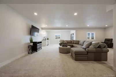 8015 S Vandriver Way, Aurora, CO 80016 - Photo 26