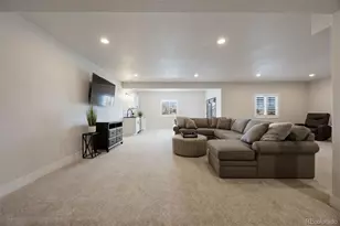 8015 S Vandriver Way, Aurora, CO 80016 - Photo 26