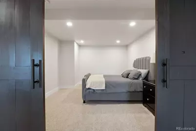 8015 S Vandriver Way, Aurora, CO 80016 - Photo 24