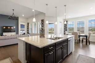 8015 S Vandriver Way, Aurora, CO 80016 - Photo 14