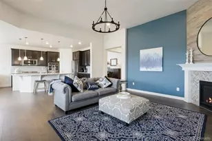 8015 S Vandriver Way, Aurora, CO 80016 - Photo 8