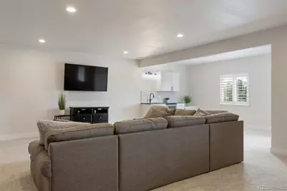 8015 S Vandriver Way, Aurora, CO 80016 - Photo 30