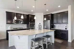 8015 S Vandriver Way, Aurora, CO 80016 - Photo 10