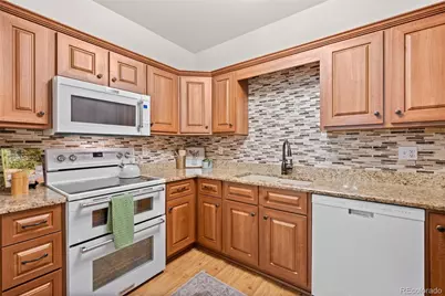 2894 W Riverwalk Circle #B210, Littleton, CO 80123 - Photo 10
