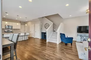 16101 Bolling Dr, Denver, CO 80239 - Photo 4