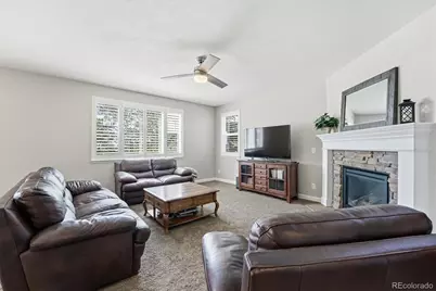 6867 S Duquesne Court, Aurora, CO 80016 - Photo 18