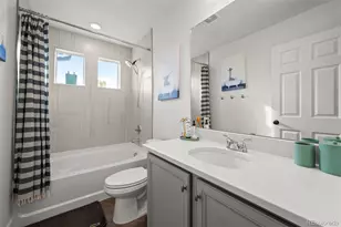 22245 E 45th Ave, Aurora, CO 80019 - Photo 32